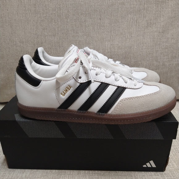 Adidas Samba Classic Shoes - Picture 6 of 15